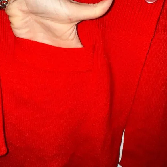 Donna Karan 100% Cashmere Ribbed Cardigan - Red M